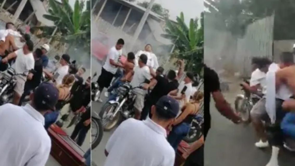 Sacaron el cadáver de su amigo del ataúd para darle un paseo en moto