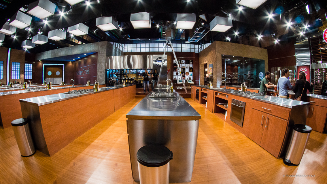 El chef más famoso cortó con su pareja 26 años menor. ¿Quién se metió en el medio?