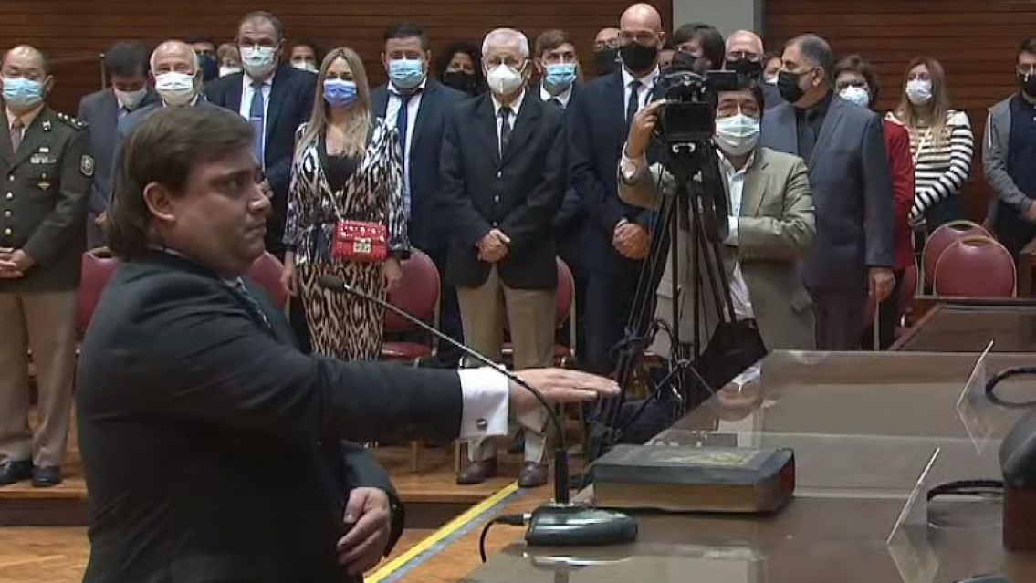 Rivarola se quedó con la banca de Chaher y Juárez se mostró indignada