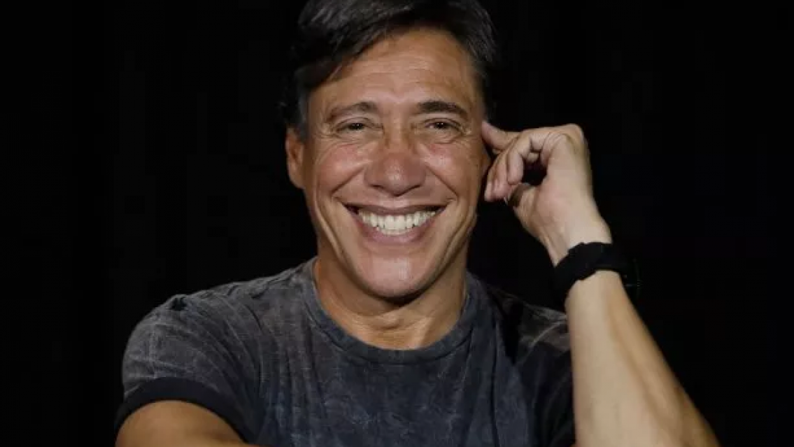 Est� hasta las manos pero esta es su estrategia para "zafar" de las denuncias de abuso