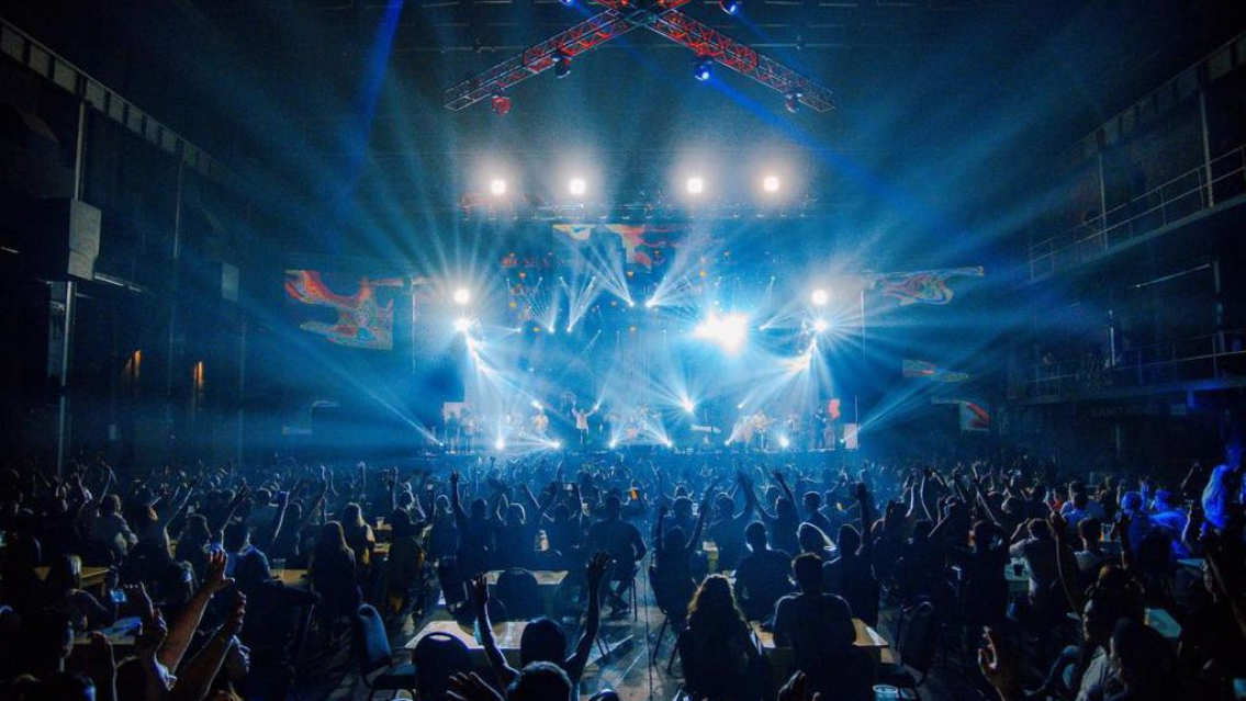 "Veía mucho porno, me destruyó el cerebro a los 11 años". Famosa cantante lo confesó