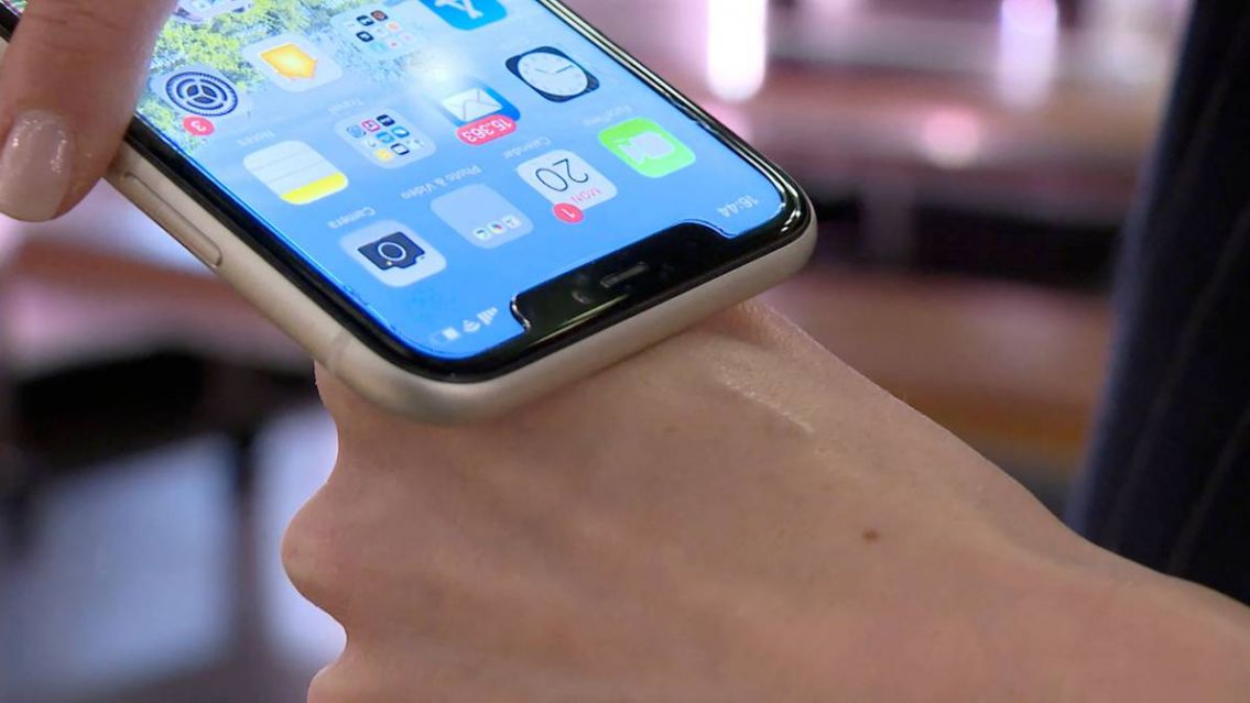 Ya está listo el microchip subcutáneo: para llevar el pase sanitario bajo la piel