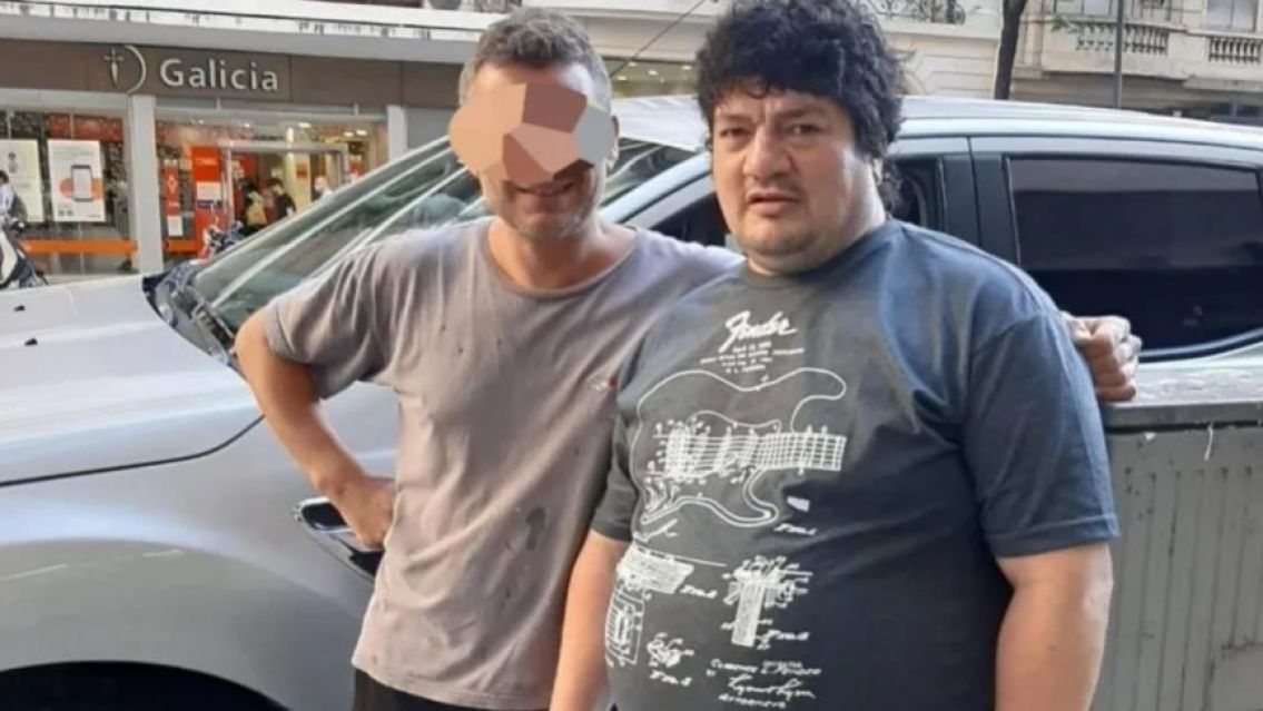  Encontraron al Pity Alvarez caminando en la calle: "Est� parecido a Maradona"