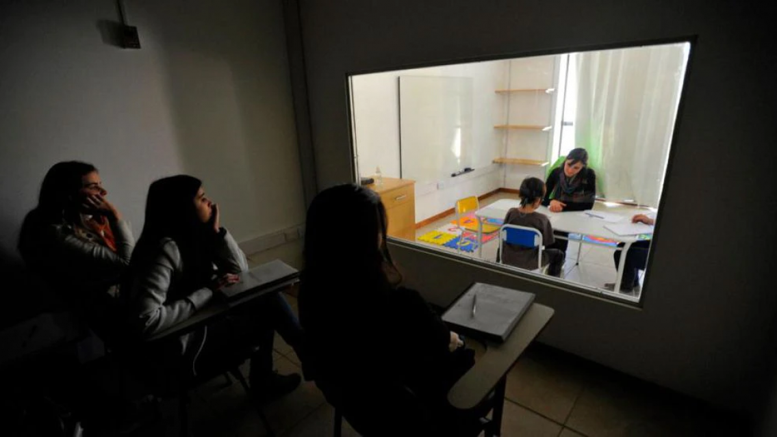 La hipnotizaba y la violaba. Por Cámara Gesell descubrieron al hombre que abusaba de una menor