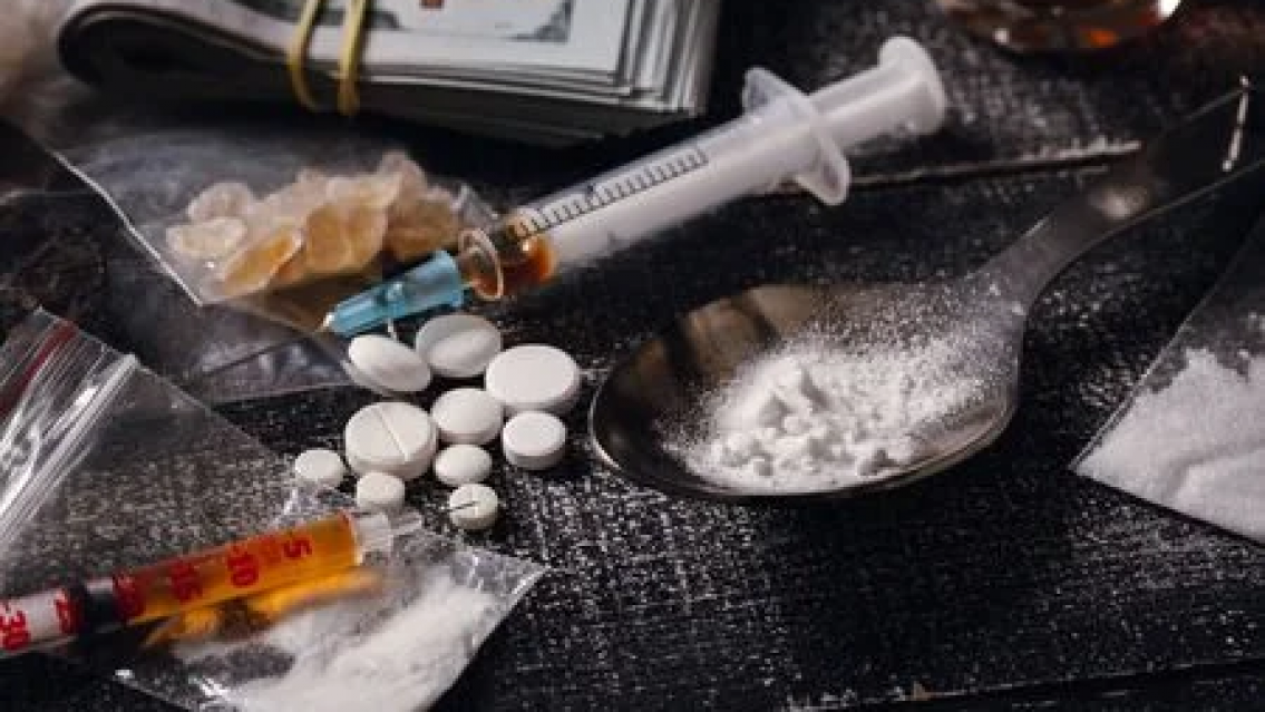 "Hay que legalizar todo", ex presidente habló de las drogas duras