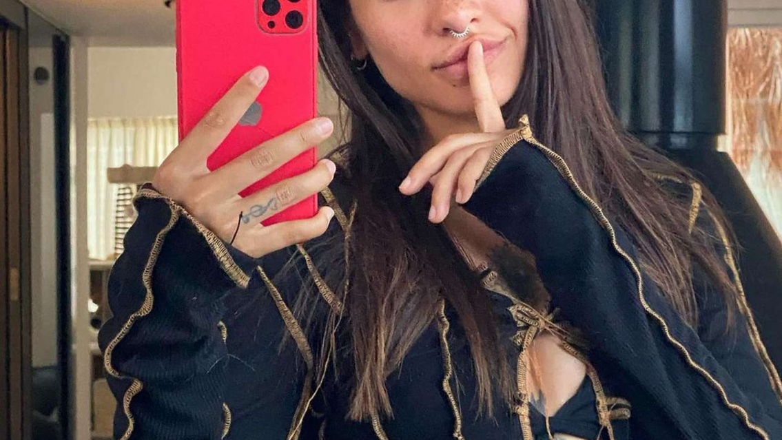 La nueva tendencia hot a la que se sumó la cantante María Becerra. Muy jugado