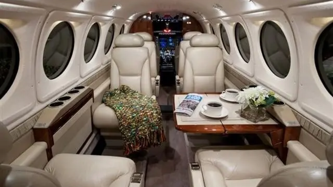 El lujoso avión de 7 millones de dólares que mandaron a comprar desde el Gobierno