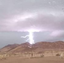 Jujeño lucha por su vida al caerle un rayo encima