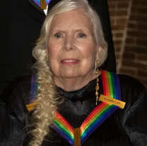 Ganó 8 premios Grammy y le declara la guerra a Spotify por "antivacunas"