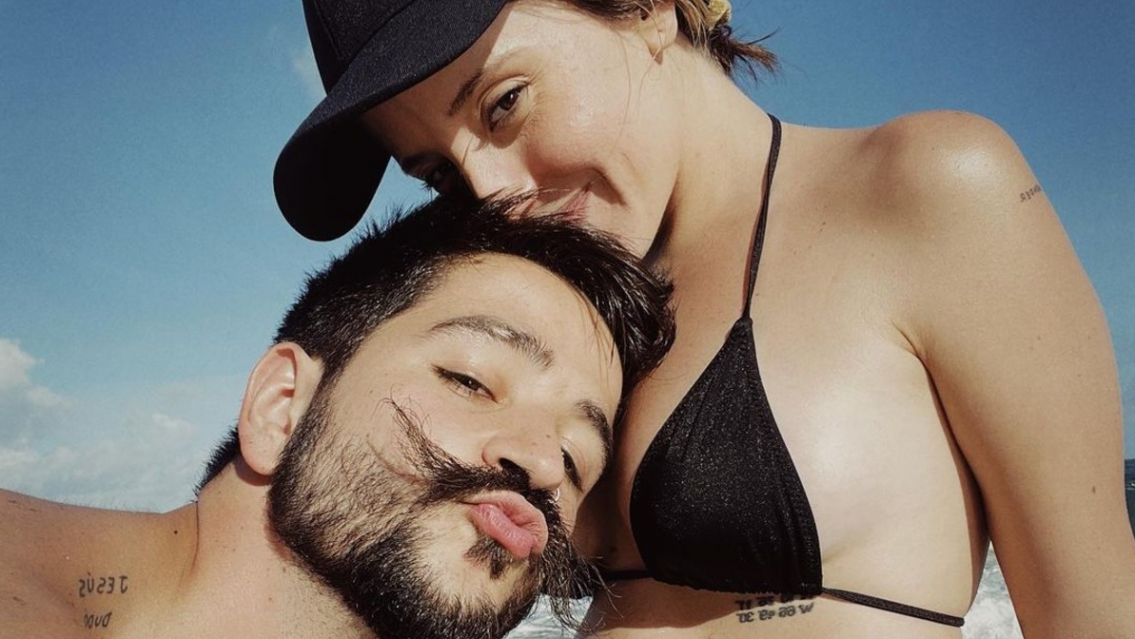 El desnudo de Evaluna en pleno embarazo. ¡Tremenda panza y foto jugadísima!