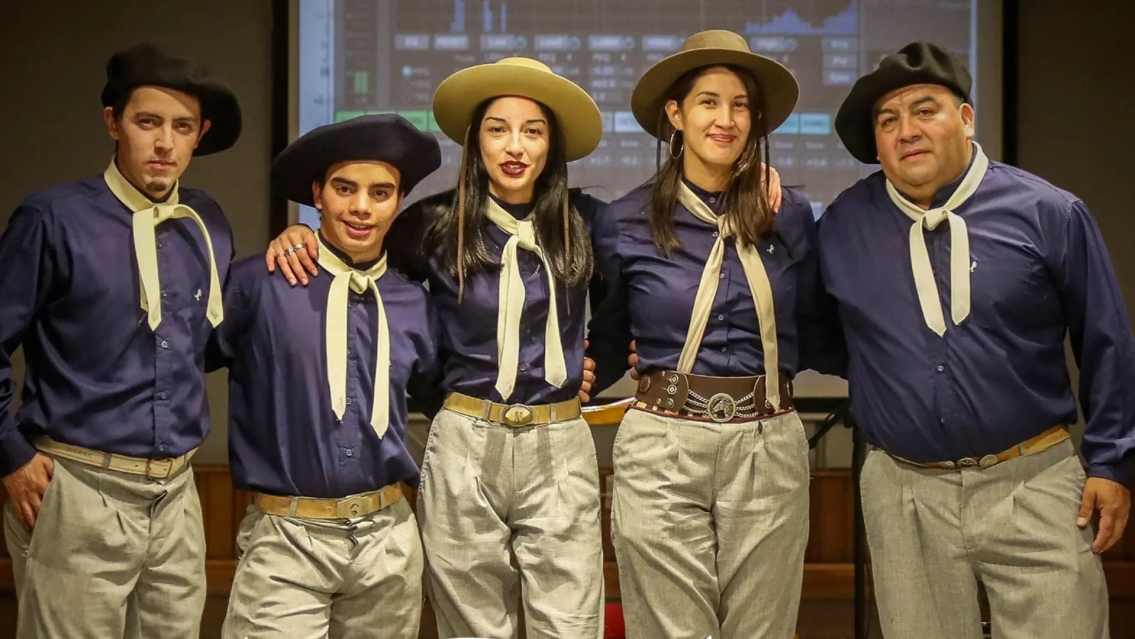 ¿Cuánto cobra por show Sele Vera? La está levantando en pala