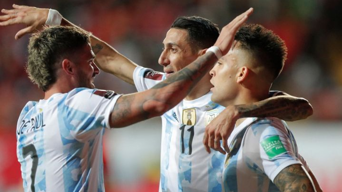 Con racha ganadora, Argentina recibe a Colombia en el Kempes. Horario y 11 titular