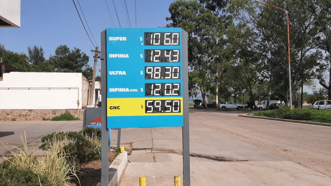 Ahora subi� la nafta en todo el pa�s y en Jujuy, YPF meti� un 9% m�s