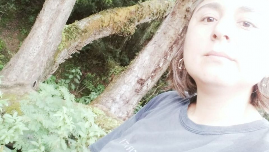 Norte�as fueron al cerro, sacaron una foto y les apareci� un fastasma: "Comenc� a rezar"