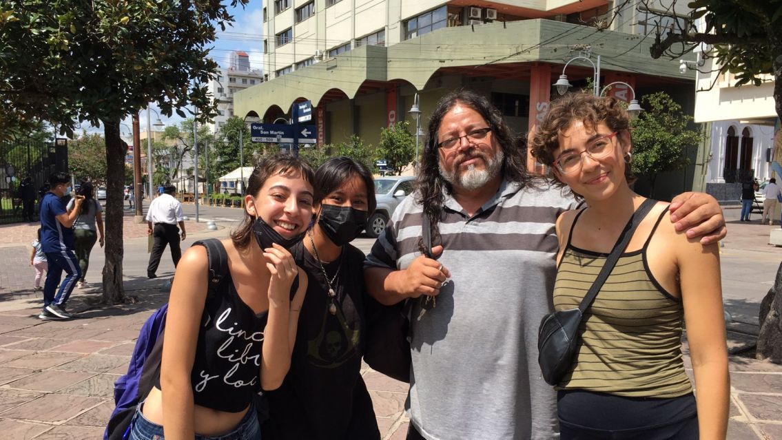 Turismo político en Jujuy: viajaron desde Córdoba para conocer al diputado Vilca