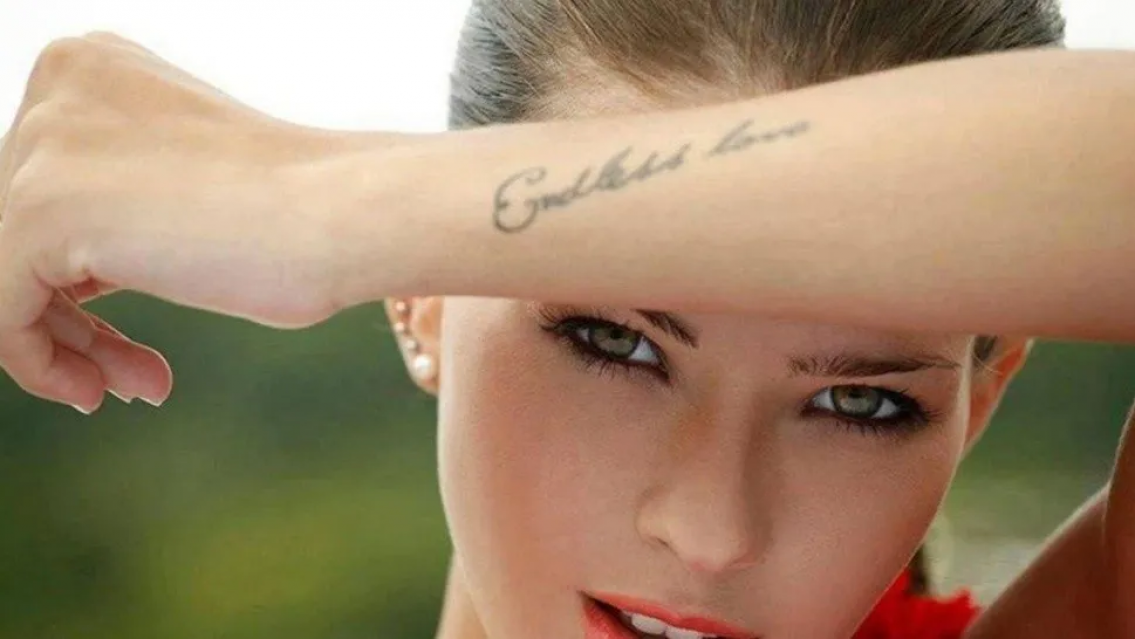 La China Suárez es furor, compartió el video de un seguidor que se la tatuó