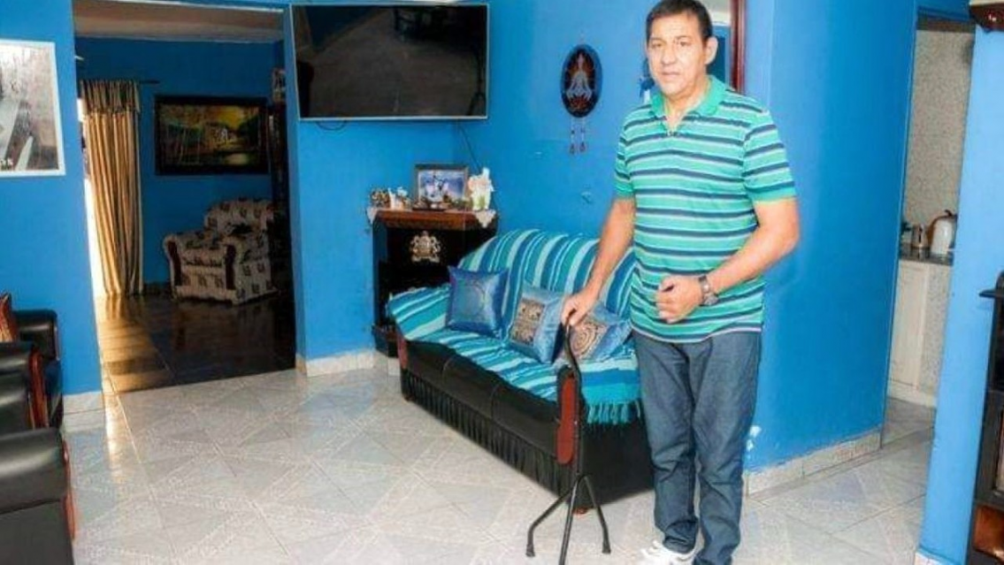 Norte�o fue a Bolivia, le dio un ACV y en el hospital le cobraron una burrada