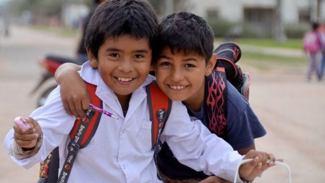 Ayuda Escolar 2022: cuándo se cobra el extra para las AUH