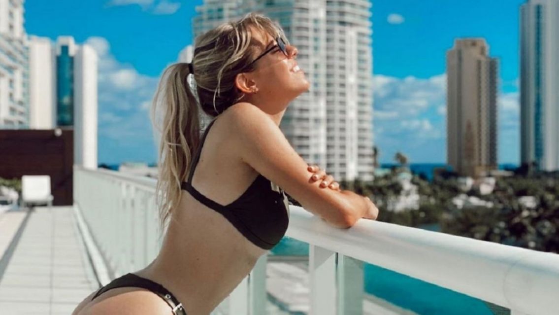 Nati Jota incendi� Instagram con su ropa interior roja