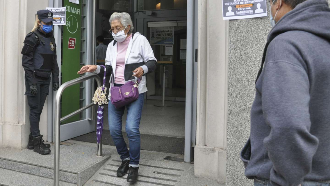 En marzo aumentan las jubilaciones y AUH. A cu�nto se van: