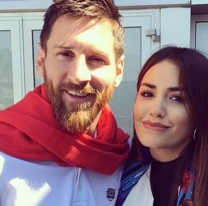 Nadie sab&iacute;a que eran tan amigos: Lali y Leo Messi. &iexcl;Vamos, Argentina!
