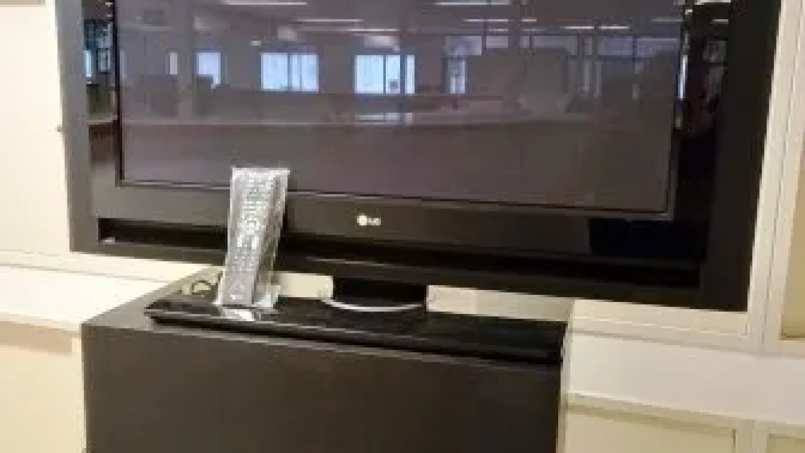 Desde $500, subastan televisores, proyectores, videograbadoras y equipos de audio