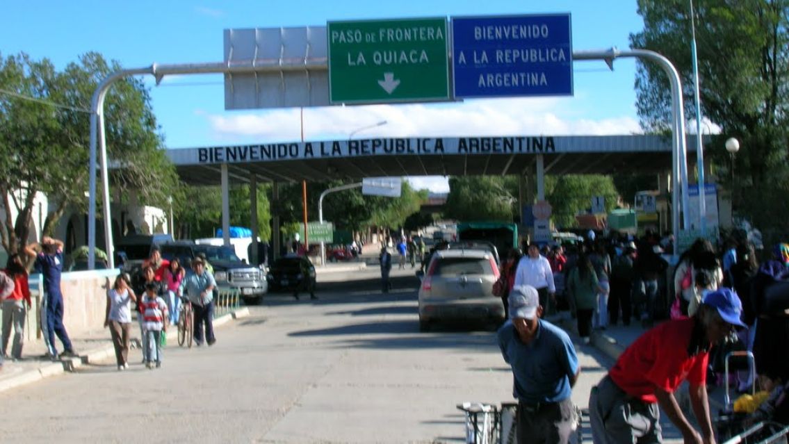 Frontera caliente: Levantaron el corte del puente internacional