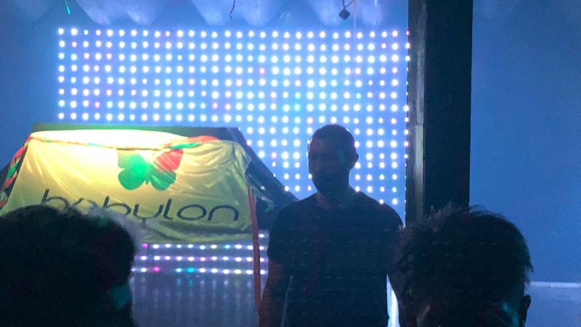 HAY FOTO El guardia de un boliche jujeño enamoró a todes: "Es perfecto"