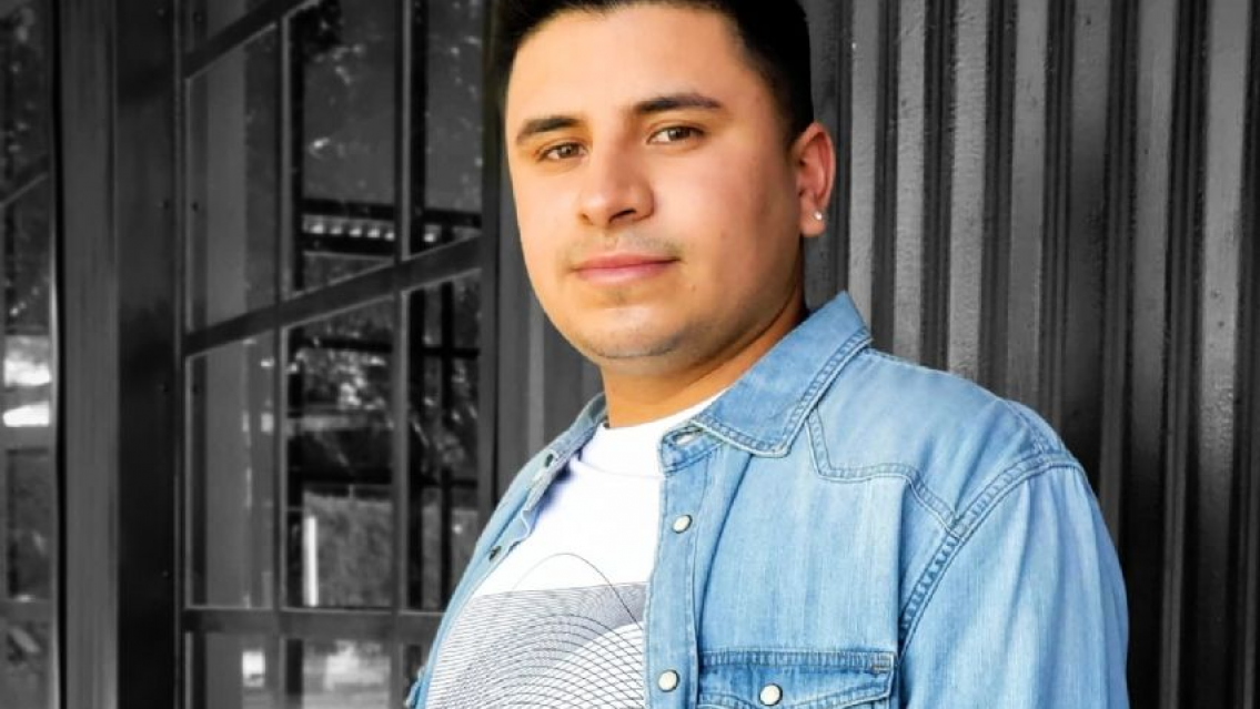 Desesperada denuncia de Francisco Ben�tez, el ganador de La Voz Argentina