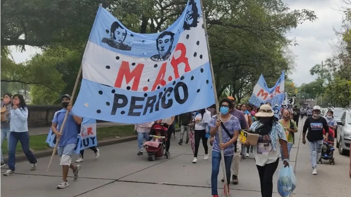 Piqueteros se movilizaron en Jujuy por asistencia a comedores