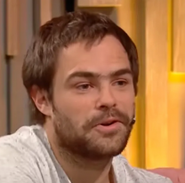 El look "indigente" de Peter Lanzani que se hizo viral. HAY FOTO