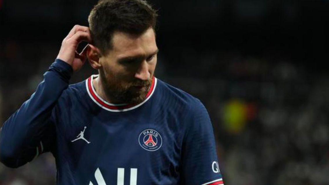 Silbidos para Messi: el clima tenso que se vivi� en Paris