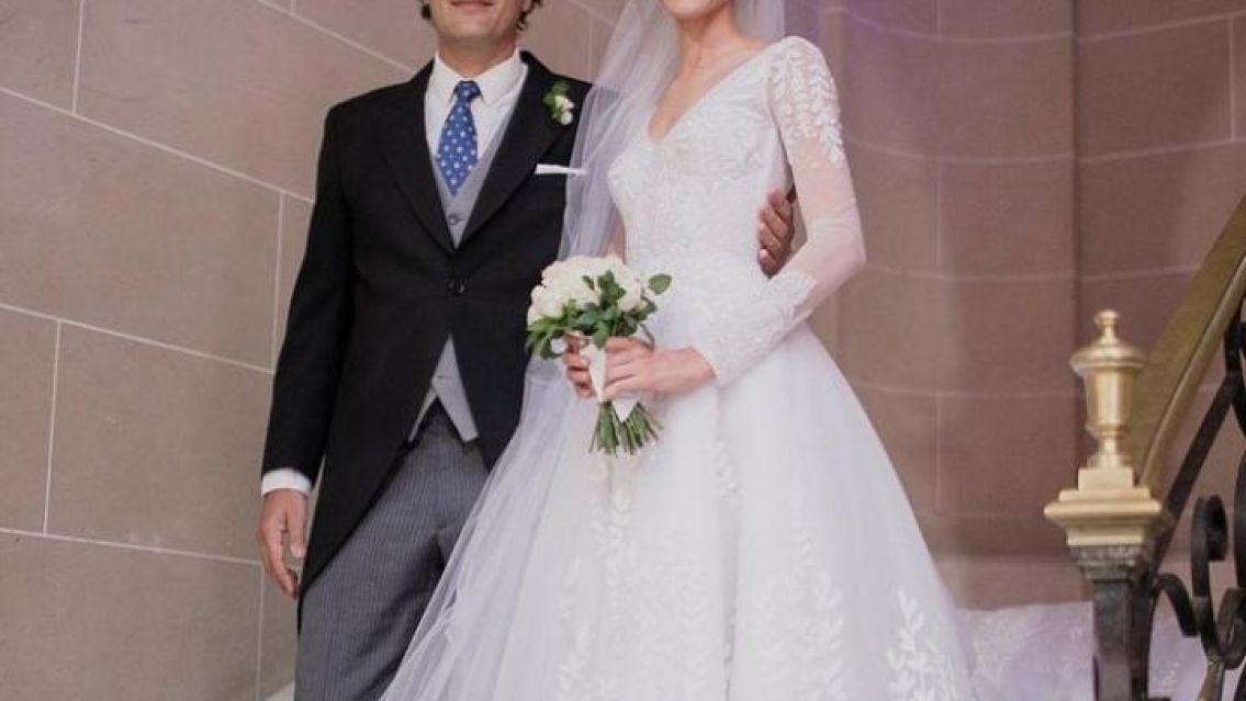 La intimidad del casamiento de Katja, hija de Ciro Martínez. Cantaron temas de Los Piojos