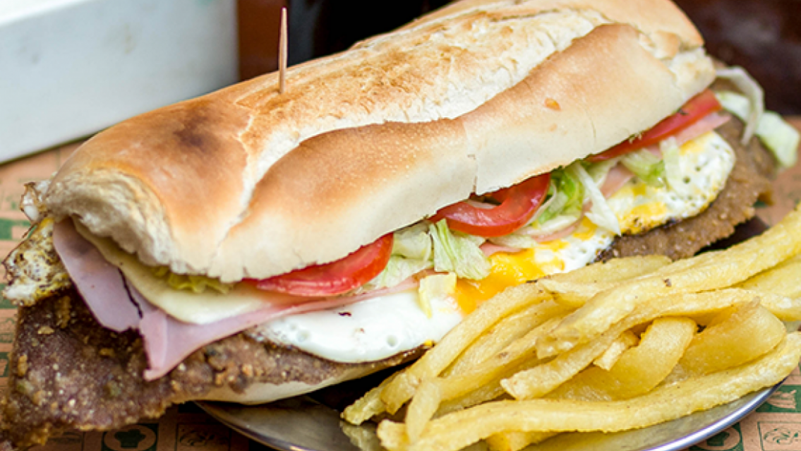 A partir de hoy se vive "la noche de los sándwiches" en Jujuy