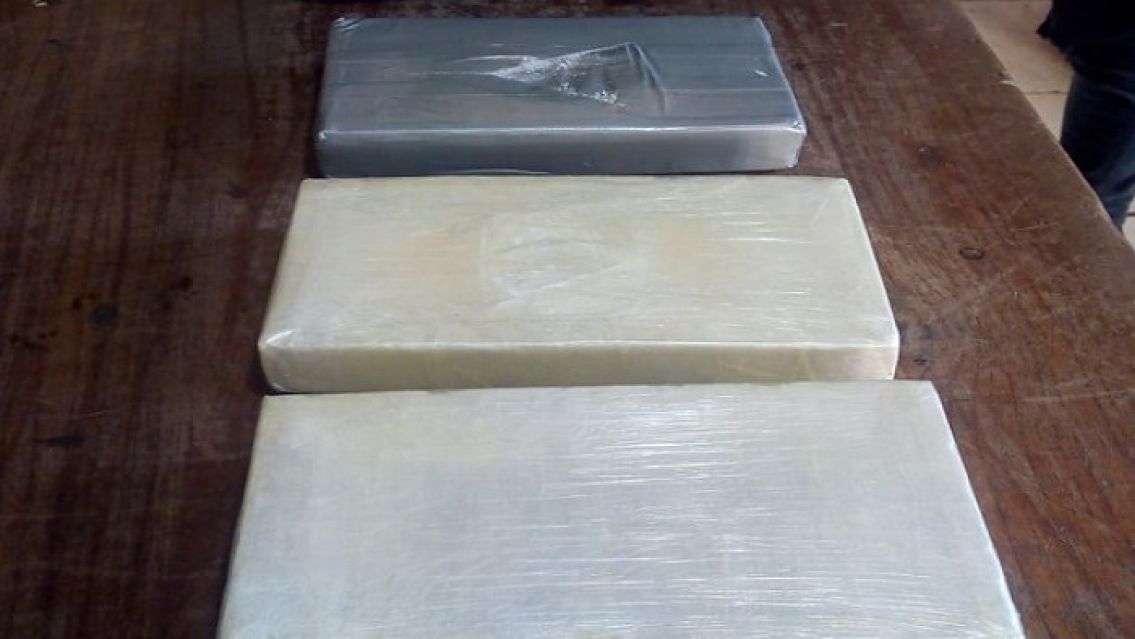 Viajaban a Jujuy con 12 kg de cocaína en un remis y Tati "les dio la cana"