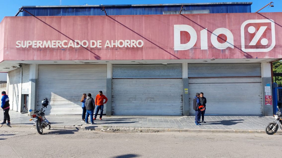 Súper Día sin atención: trabajadores jujeños denuncian graves irregularidades