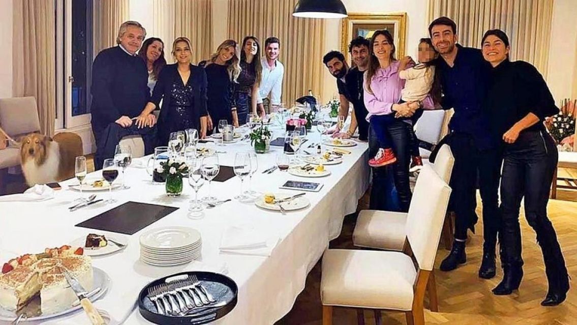 Insólito ofrecimiento del presidente y la primera dama por las fiestas VIP en Olivos