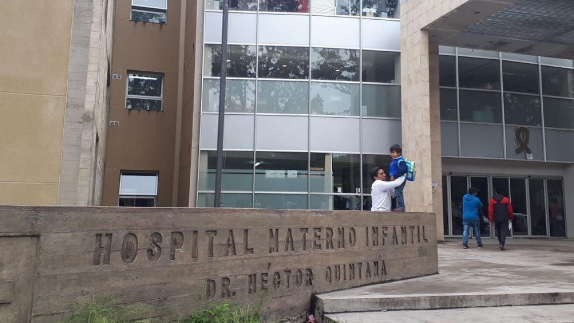 Hepatitis infantil: Juje�os asustados llenaron la guardia del Materno Infantil