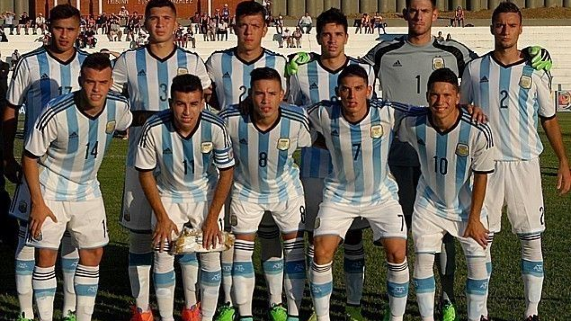 Sali� campe�n con Argentina y falleci� hoy a los 27 a�os. Qui�n fue Maximiliano Rol�n 