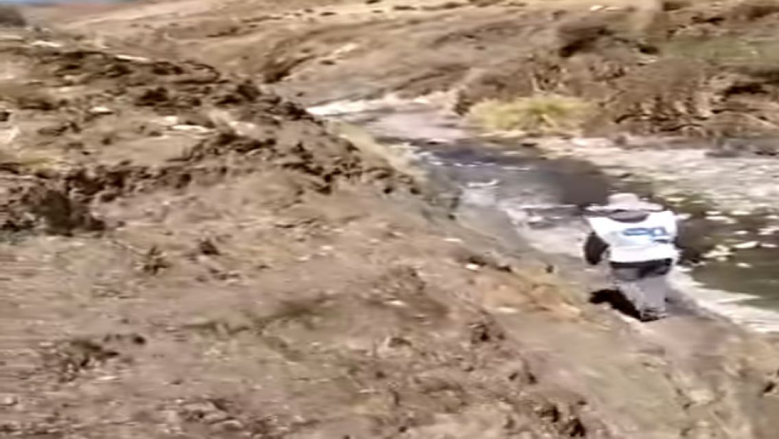 Censistas juje�os cruzan r�os y monta�as para llegar a los poblados m�s lejanos