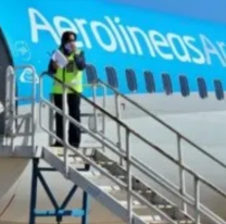 Aerolíneas Argentinas busca empleados y promete buen sueldo: así envías tu CV