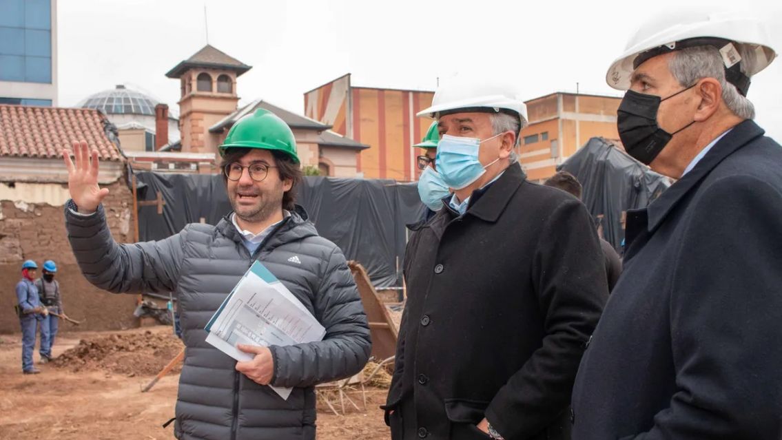 Morales visitó la mega obra del Cabildo jujeño y pusieron fecha de entrega