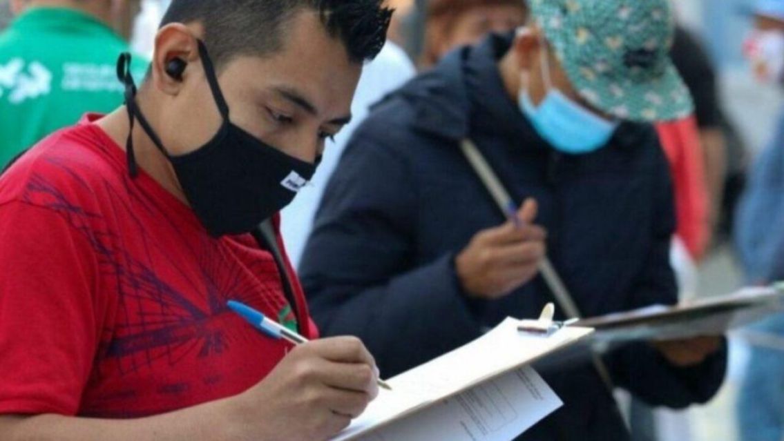 Fomentar Empleo: cómo recibir los $25.000 si estás sin trabajo en Argentina