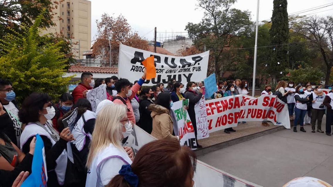 La protesta de Salud se hizo sentir en todo Jujuy: "Enfermería no se calla más"