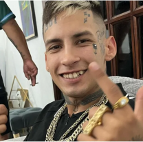 Así era L-Gante antes del fenónemo, sin tatuajes ni piercings. "Un angelito"