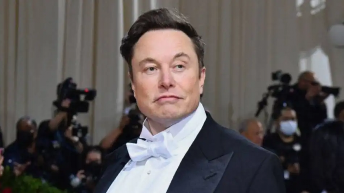 Con toda la fortuna del mundo, esto es lo que Elon Musk no puede comprar. Habló su hija trans