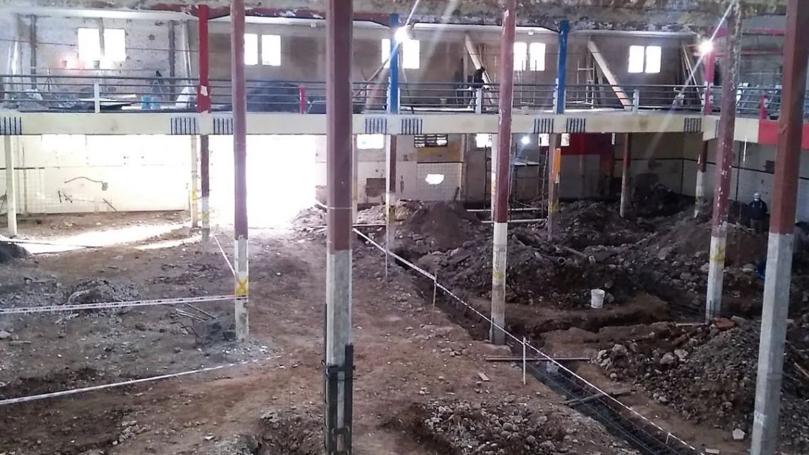 Avanzan las obras en el mercado municipal 6 de Agosto