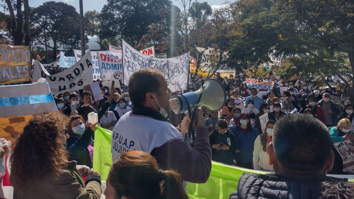 Masiva movilización de la Salud en Jujuy: exigen una audiencia con el ministro