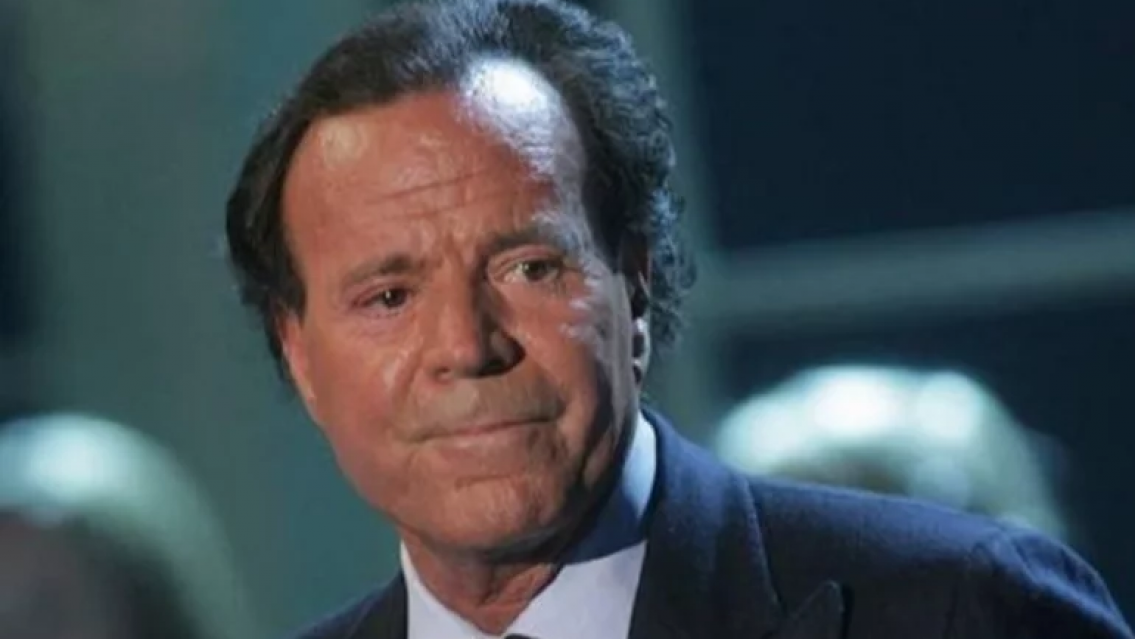 ¡Con Julio, no! Preocupa la salud del músico español, no quiere que lo vean así