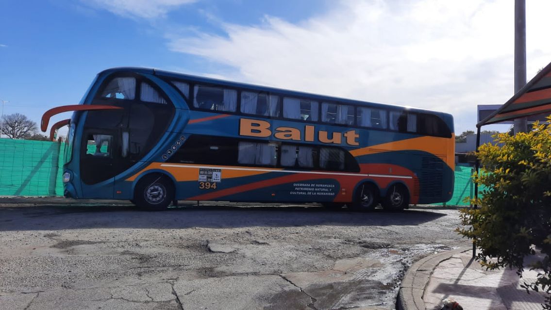 Se conoció quién era el pasajero que encontraron muerto en un micro: Todos lo lloran